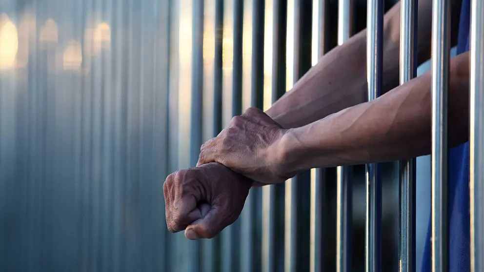Dictan 20 años de prisión a hombre acusado de dar muerte a dos adolescentes