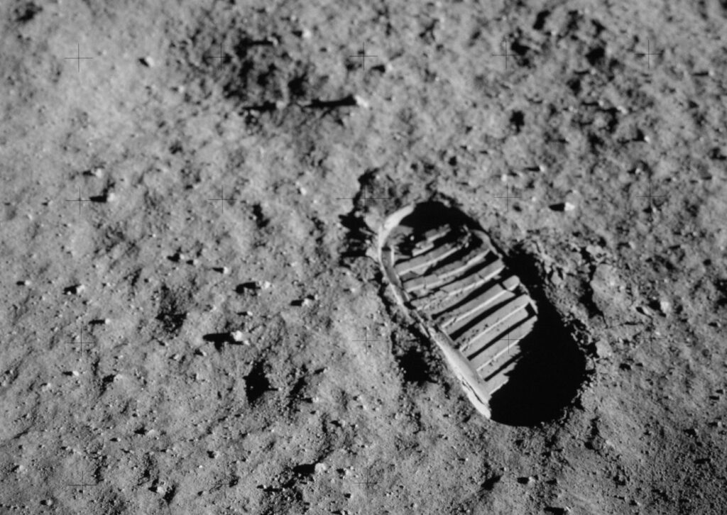 Día Internacional de la Luna 