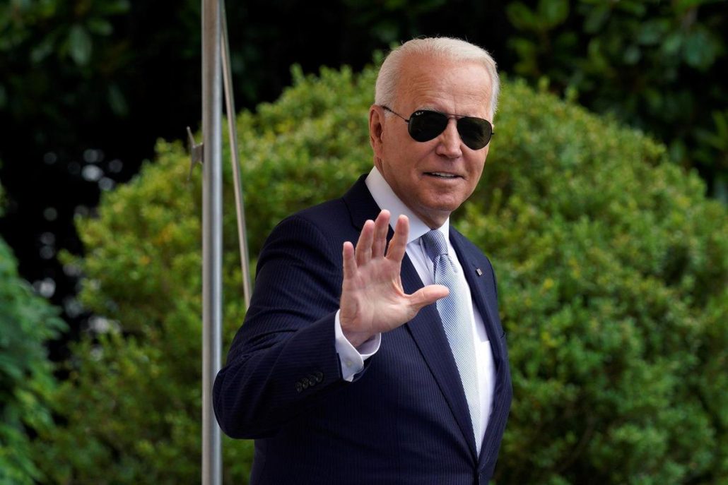 Biden comienza sus vacaciones veraniegas en Carolina del Sur