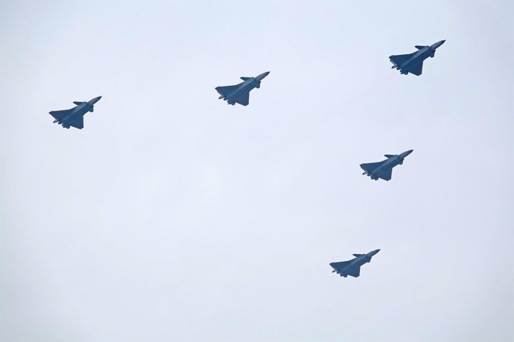Taiwán denuncia una incursión de 20 aviones militares chinos alrededor de su espacio aéreo