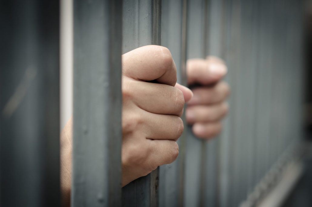Condenan a 20 años de prisión a hombre por violar adolescente en Los Alcarrizos
