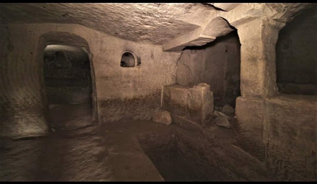 Arqueólogos israelíes excavan la tumba de la 'partera de Jesús'