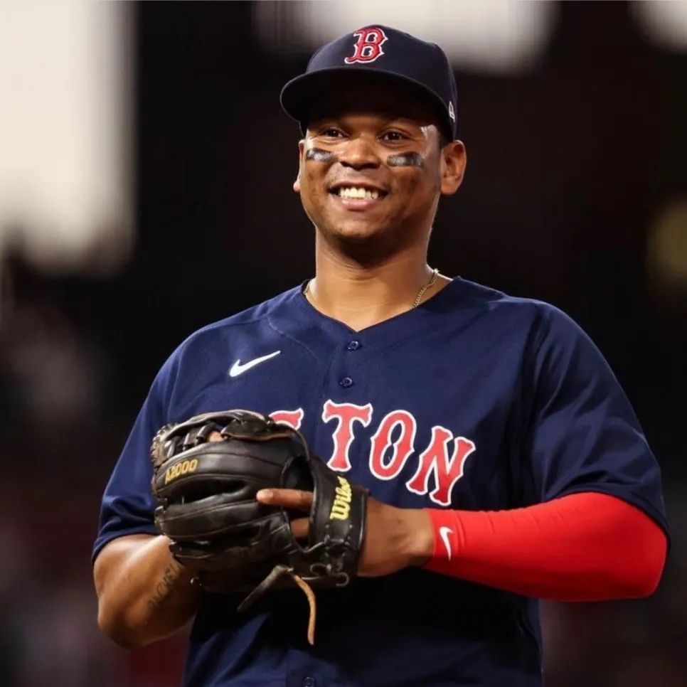 Rafael Devers pagará un lote de millones por tomar este préstamo