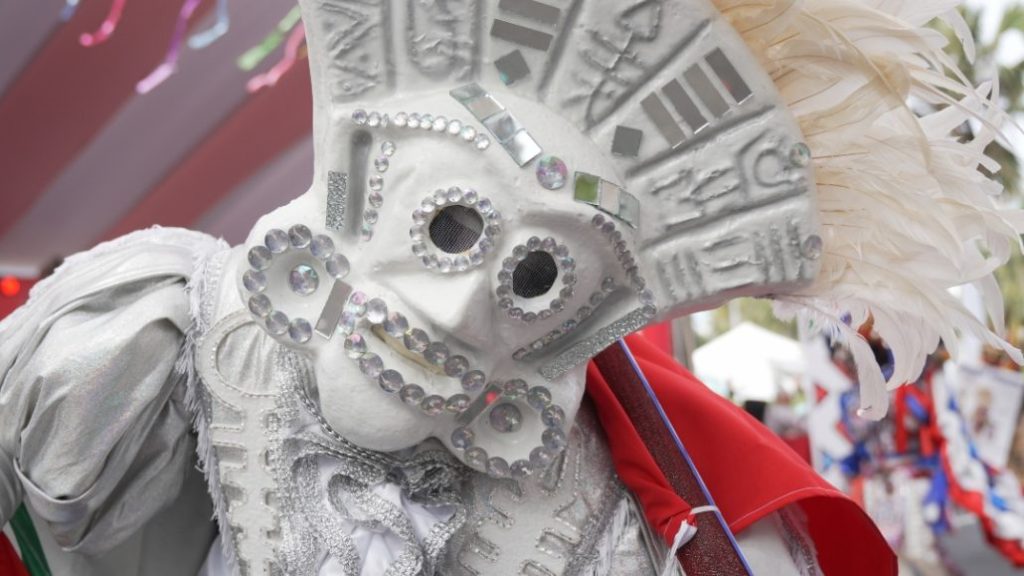 Cultura, colores y tradiciones se derrocha en Desfile Nacional de Carnaval 2023 - Noticias de hoy en República Dominicana | De Último Minuto