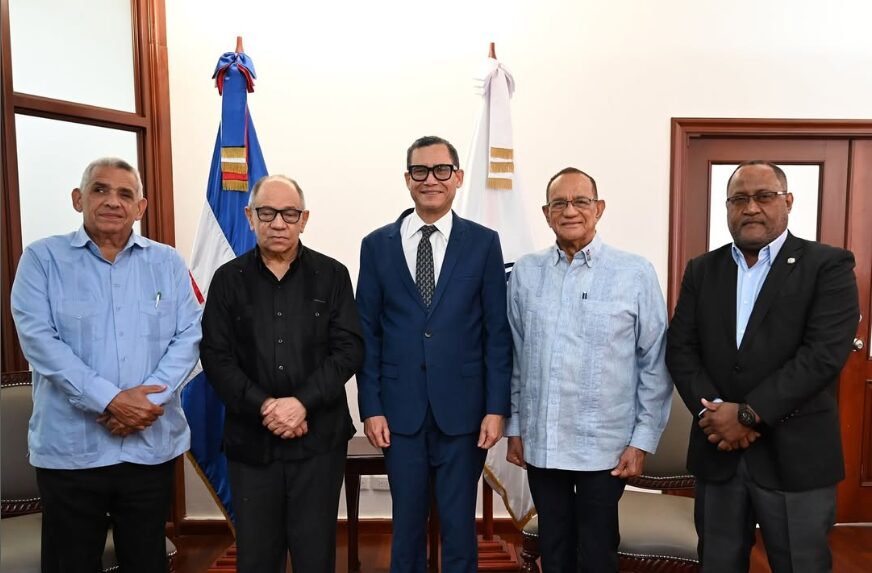 Reforma laboral y aumento salarial; primeras pruebas de fuego para Eddy Olivares - Noticias de hoy en República Dominicana | De Último Minuto