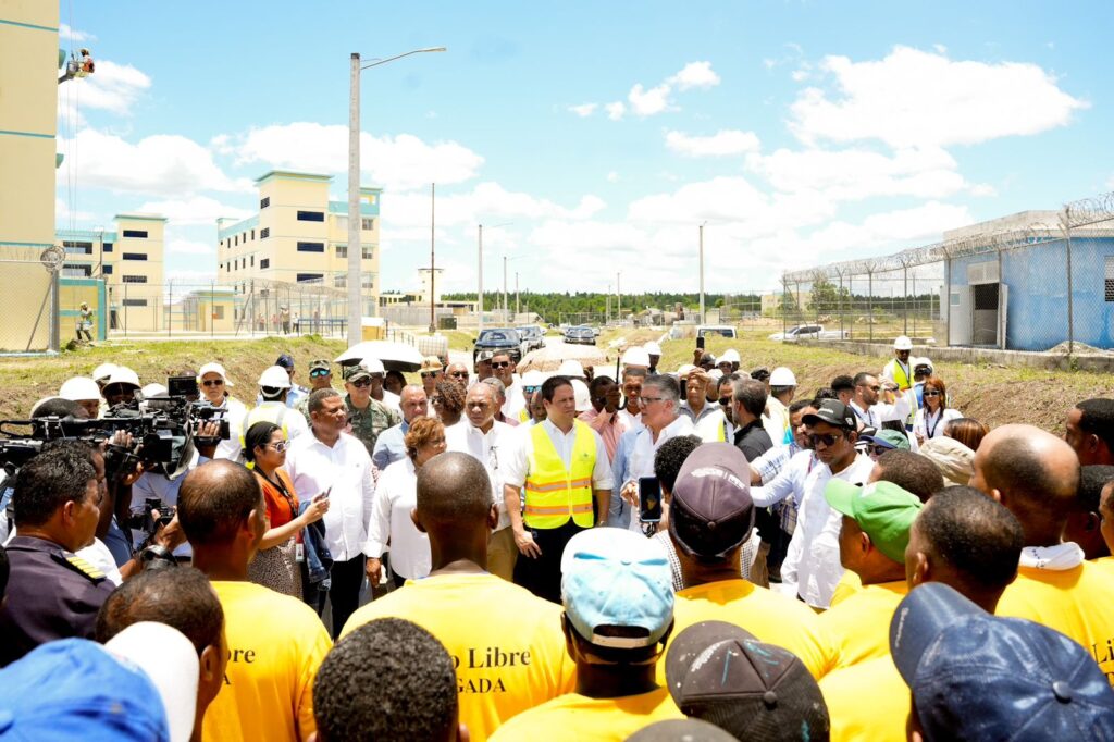 Carlos Bonilla supervises progress at Las Parras Correctional Center | 2 | Carlos Bonilla supervises progress at Las Parras Correctional Center | De Último Minuto English