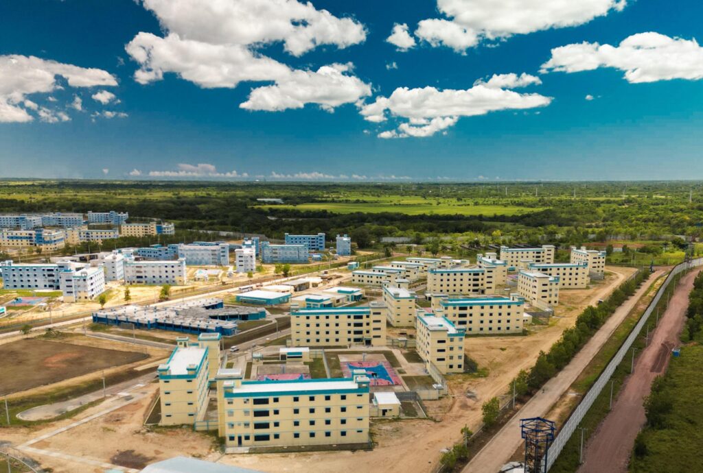 Carlos Bonilla supervises progress at Las Parras Correctional Center | 6 | Carlos Bonilla supervises progress at Las Parras Correctional Center | De Último Minuto English