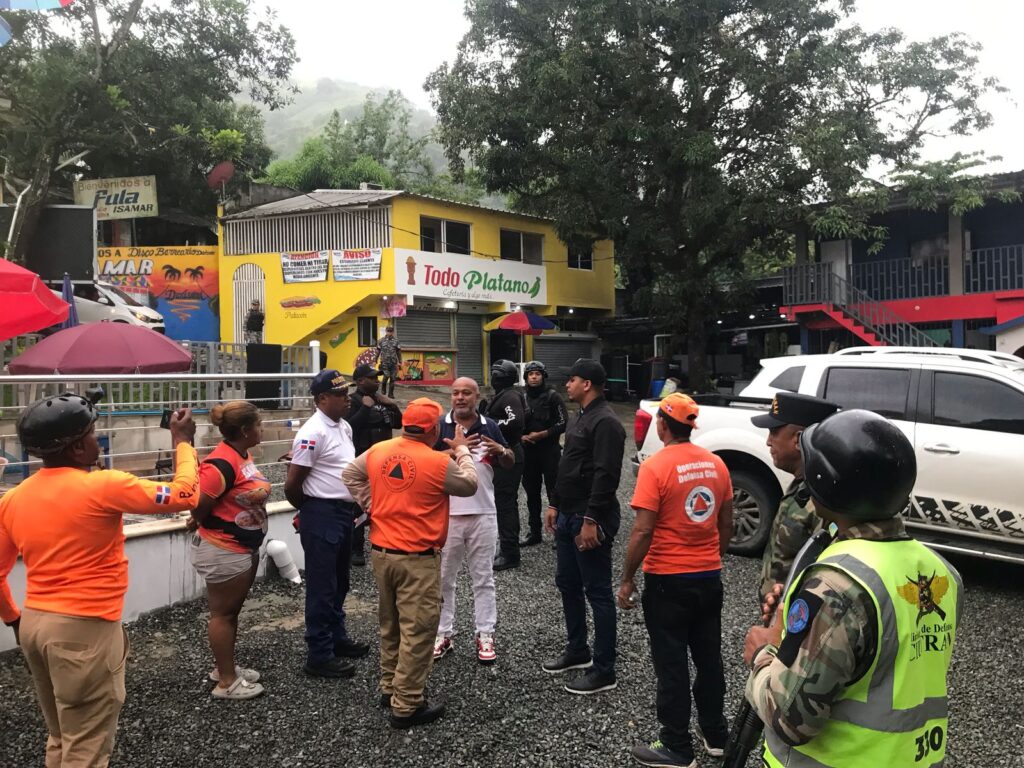 Rivers and spas in Monseñor Nouel closed due to red alert for trough | 4 | Rivers and spas in Monseñor Nouel closed due to red alert for trough | De Último Minuto English