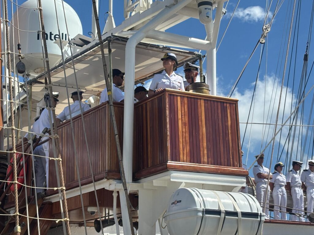 Princess Leonor arrives in Santo Domingo aboard the training ship Juan Sebastián de Elcano | 3 | Princess Leonor arrives in Santo Domingo aboard the training ship Juan Sebastián de Elcano | De Último Minuto English