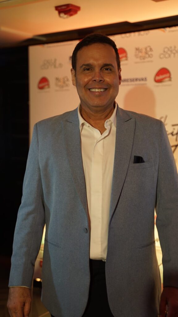 Frank Ceara releases El Saborcito de tu Amor, a feast of music, friendship, and gratitude | 2 | Frank Ceara