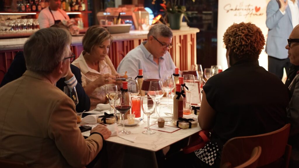 Frank Ceara releases El Saborcito de tu Amor, a feast of music, friendship, and gratitude | 5 | Frank Ceara releases El Saborcito de tu Amor, a feast of music, friendship, and gratitude | De Último Minuto English