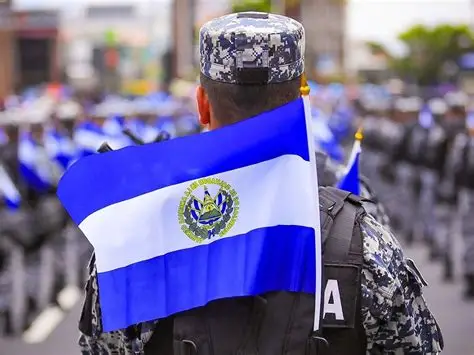 66% of Salvadorans approve Bukele's state of exception | De Último Minuto English