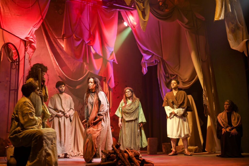 “Persecuted”, impacts hundreds of people with a thought-provoking message | 3 | “Persecuted”, impacts hundreds of people with a thought-provoking message | De Último Minuto English