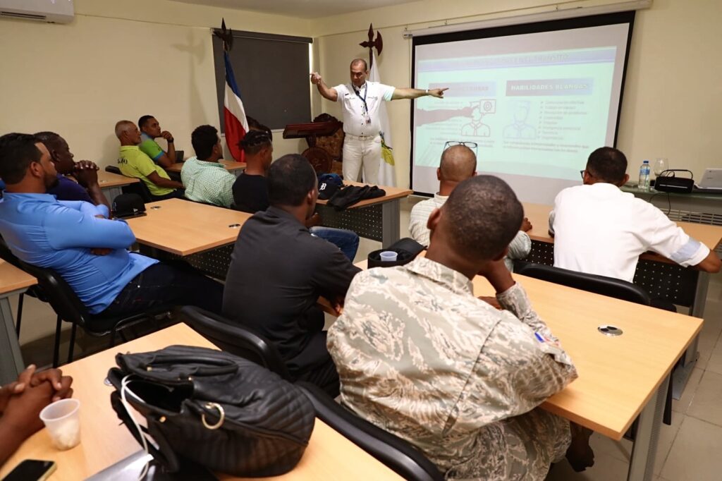INTRANT capacita a más de 150 mil ciudadanos en seguridad vial | 2 | INTRANT capacita a más de 150 mil ciudadanos en seguridad vial - Noticias de hoy en República Dominicana | De Último Minuto