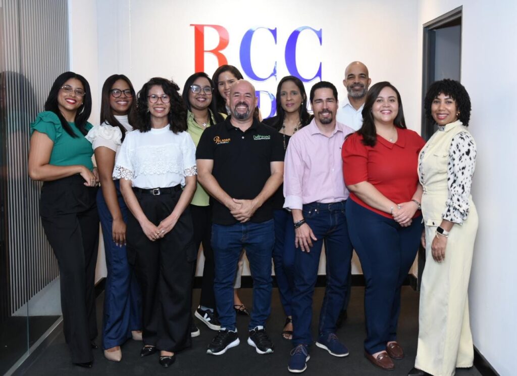 De Paseo Magazine celebrates 14 years | De Último Minuto English