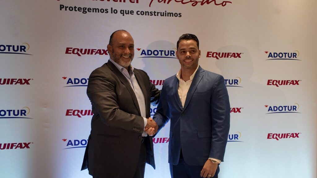 ADOTUR y Equifax firman acuerdo para fortalecer el turismo | 2 | ADOTUR y Equifax firman acuerdo para fortalecer el turismo - Noticias de hoy en República Dominicana | De Último Minuto