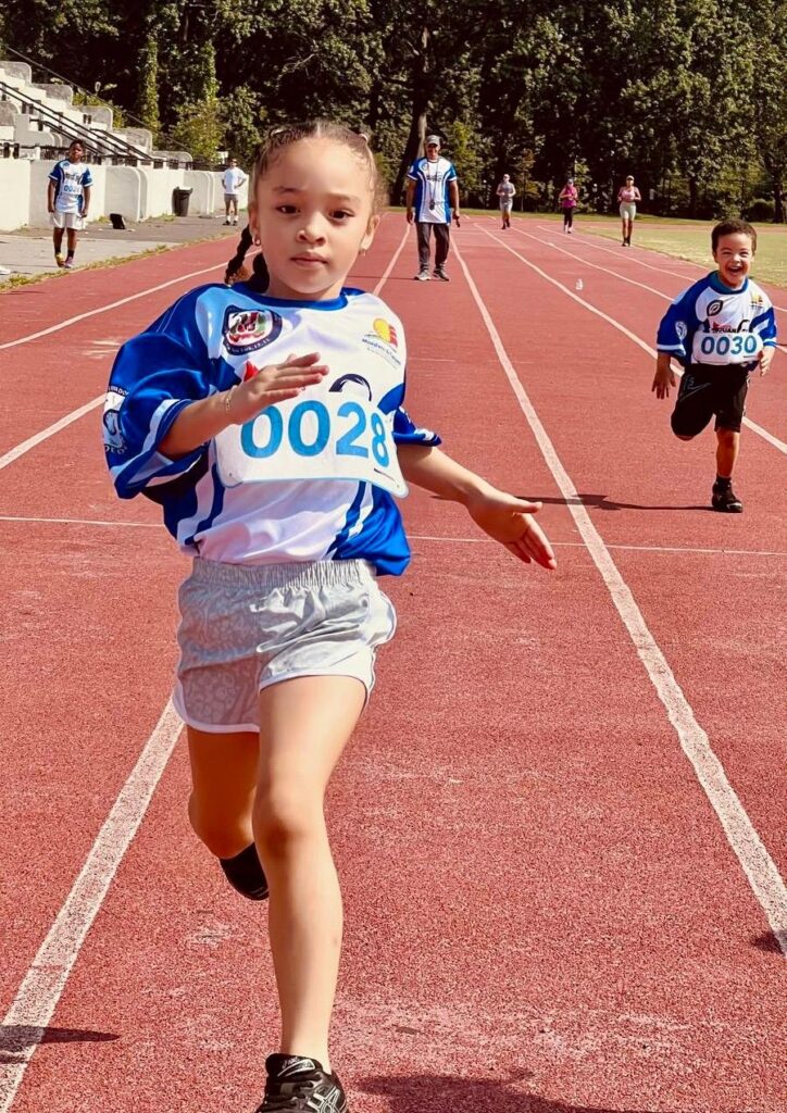 Boston wins four Gold medals in basketball Juan Pablo Duarte NY Game | De Último Minuto English
