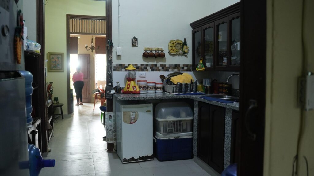 Citizens value housing improvement program in the Colonial Zone implemented by Tourism | De Último Minuto English