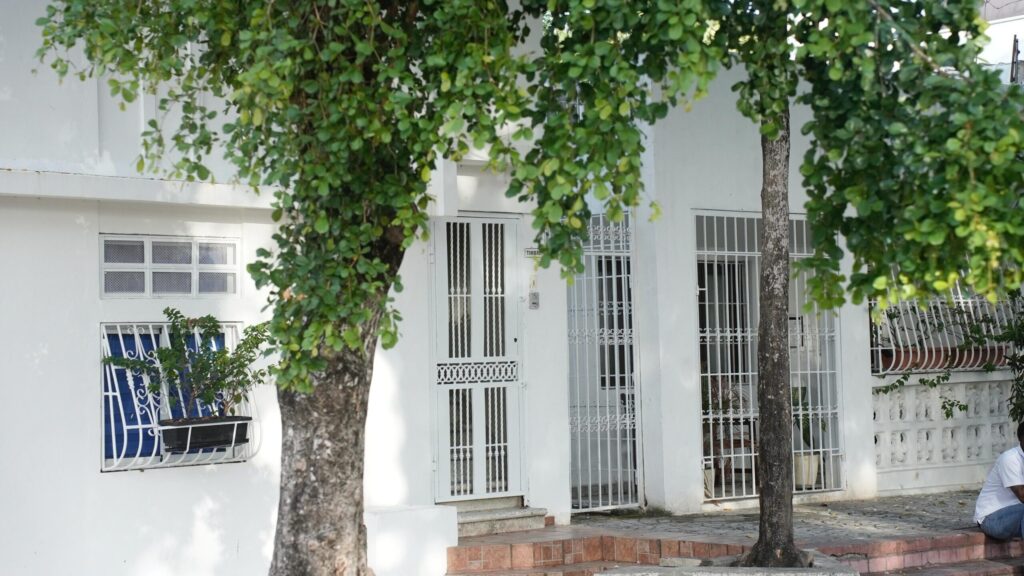 Citizens value housing improvement program in the Colonial Zone implemented by Tourism | De Último Minuto English