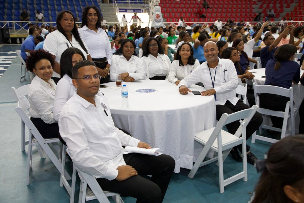 With an investment of over RD$260 million, Abinader inaugurates several tourist works and development projects in Puerto Plata | De Último Minuto English