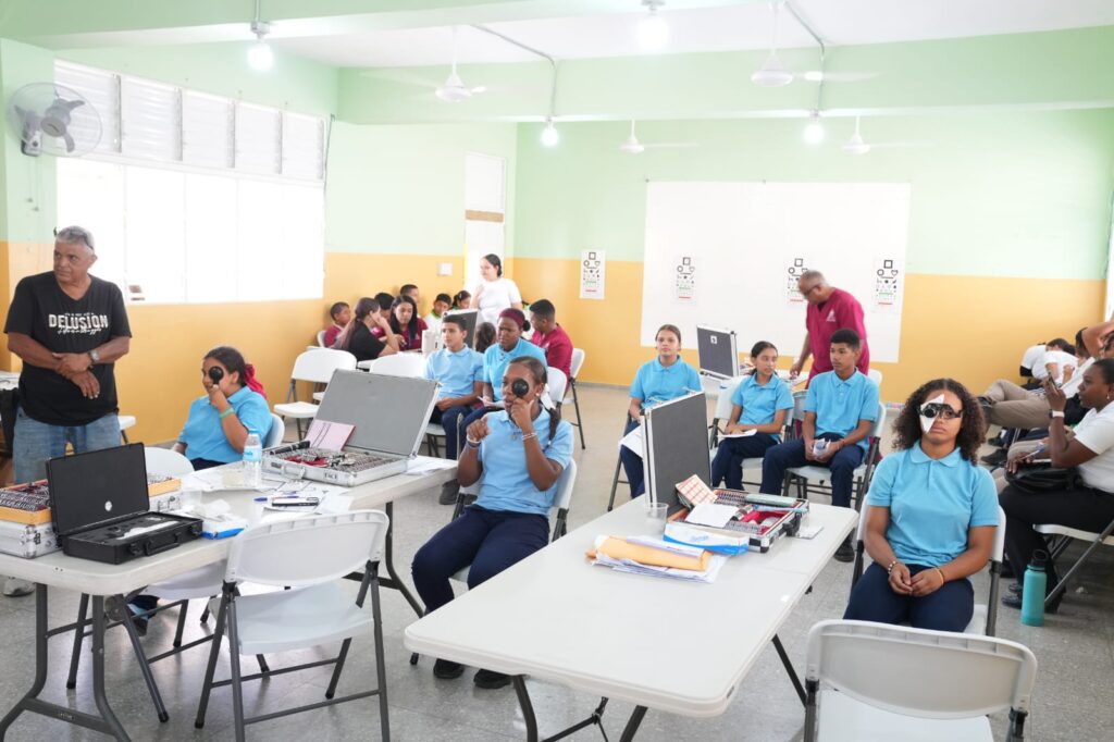 INABIE serves 600 students in a visual health day in Jarabacoa | 3 | INABIE serves 600 students in a visual health day in Jarabacoa | De Último Minuto English