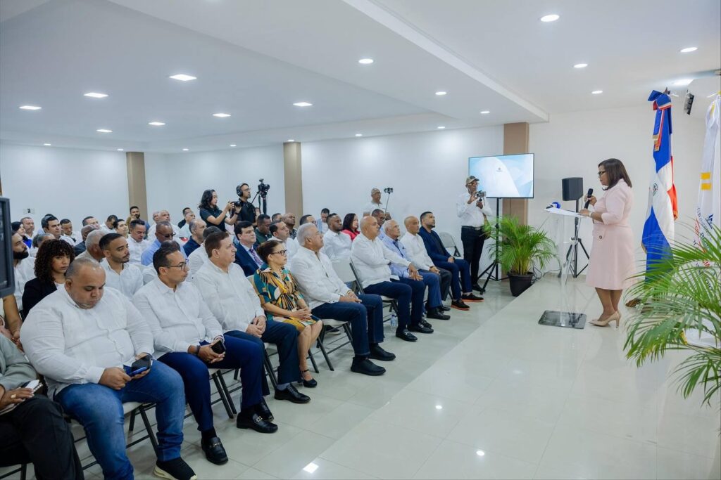 Governor Adela Tejada gives an account highlighting progress in Monseñor Nouel | 3 | Governor Adela Tejada gives an account highlighting progress in Monseñor Nouel | De Último Minuto English