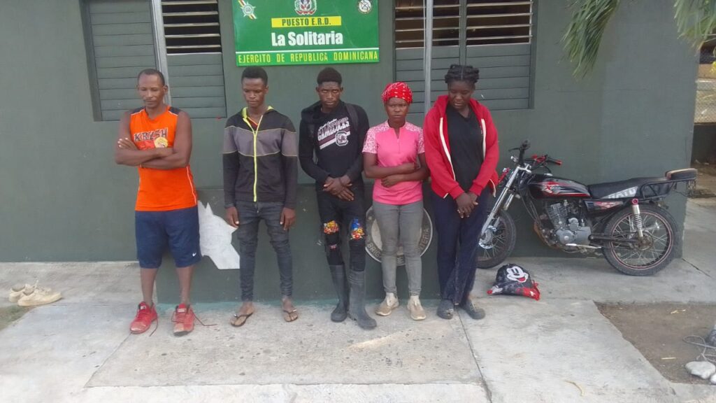 In operations on the Northwest Line, the Army detains 46 undocumented Haitians | 3 | In operations on the Northwest Line, the Army detains 46 undocumented Haitians | De Último Minuto English