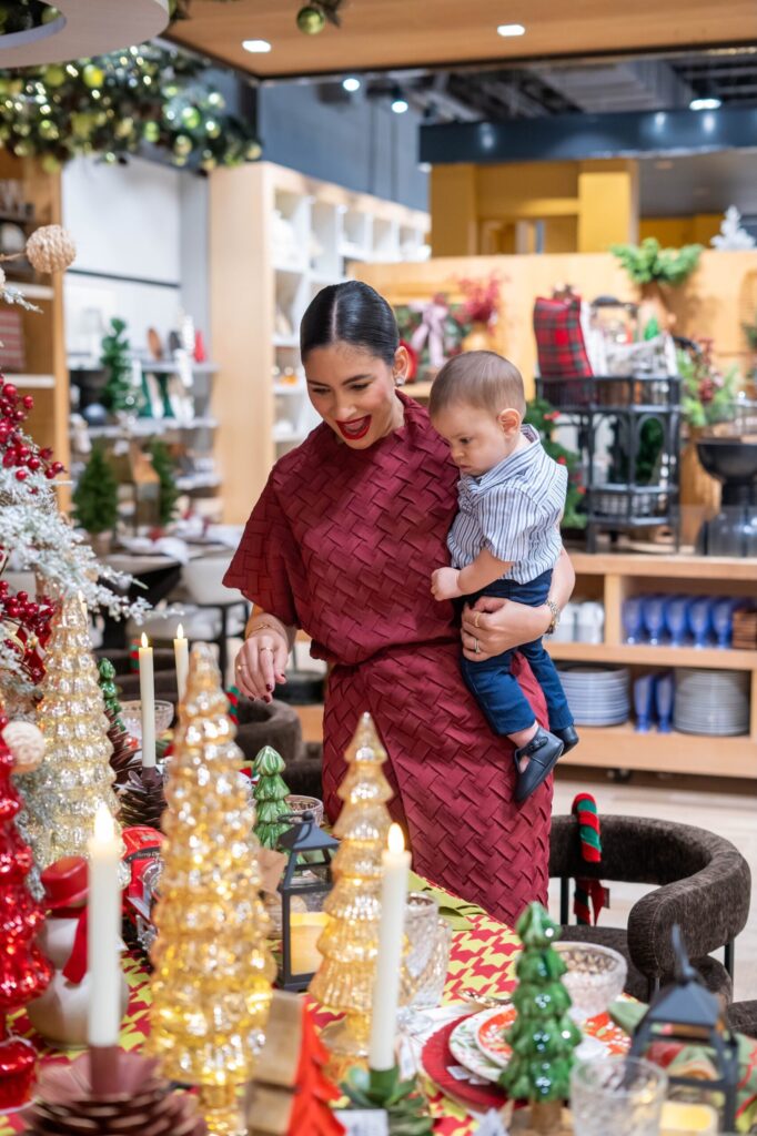 Casa Cuesta welcomes the 2025 holiday season  | De Último Minuto English