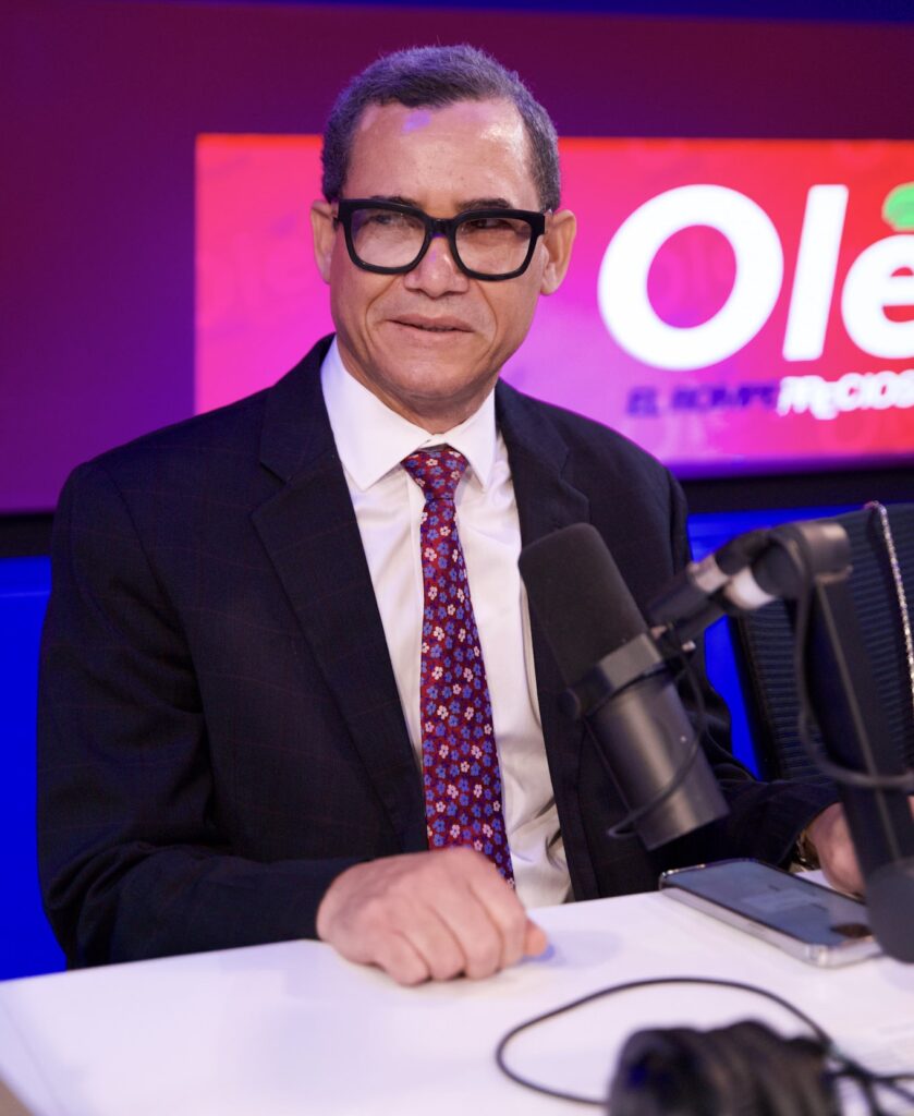 Ministro de Trabajo, Eddy Olivares habla sobre cambios al código laboral: teletrabajo, desconexión y regulación de plataformas - Noticias de hoy en República Dominicana | De Último Minuto