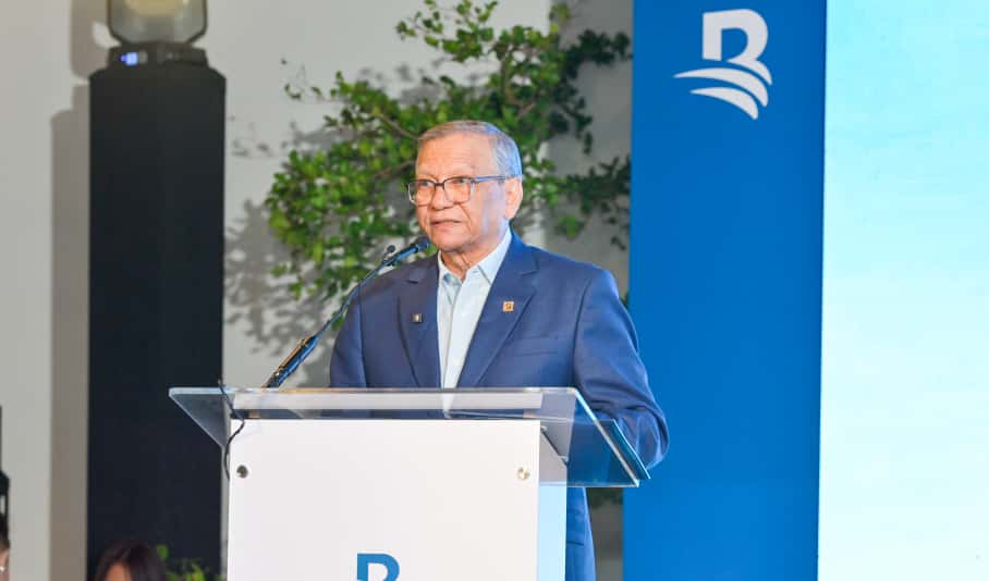 Banreservas launches its new institutional campaign: We are invincible! | De Último Minuto English