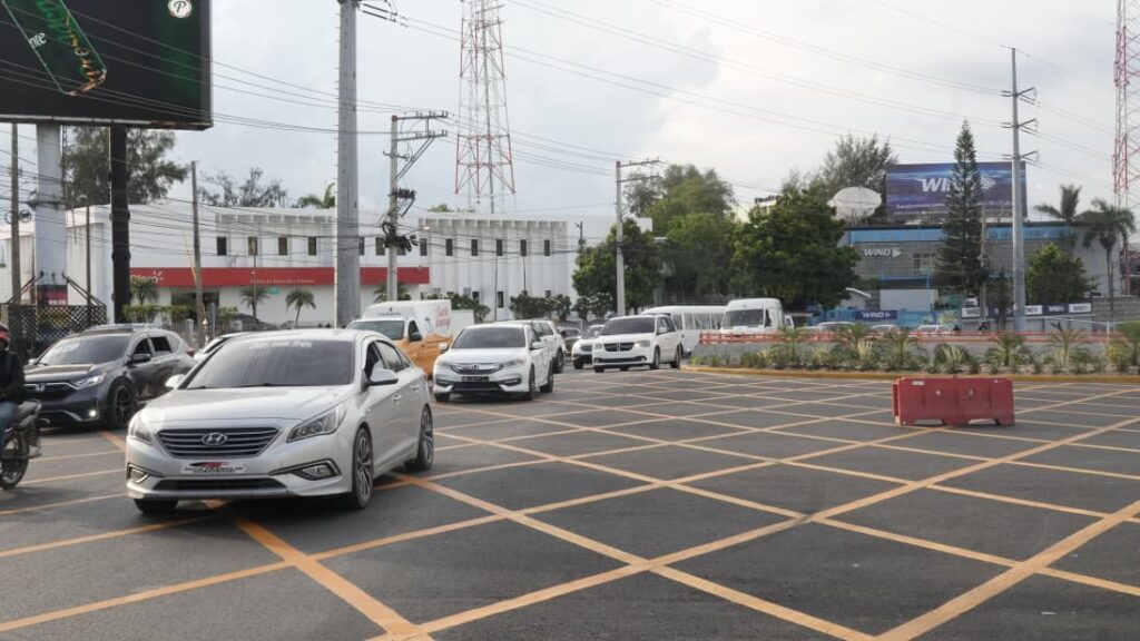 paso a desnivel de la Av. 27