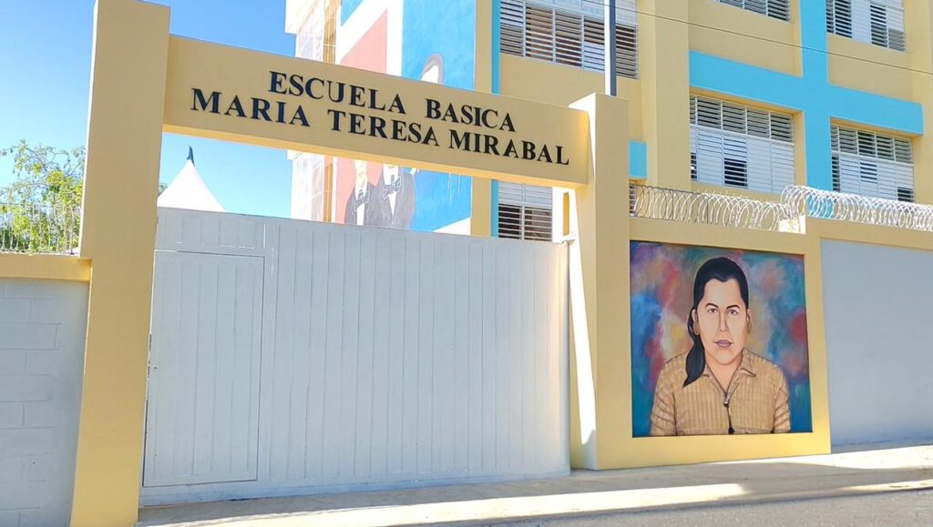 Gobierno inaugura moderno centro educativo en La Guáyiga que beneficiará a más de 400 estudiantes