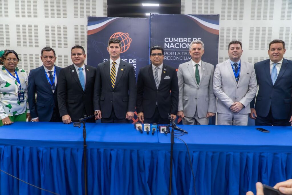 SDE City Hall hosts the Summit of Nations for Peace and Reconciliation | 3 | Alcaldía de SDE acoge la Cumbre de Naciones por la Paz y la Reconciliación