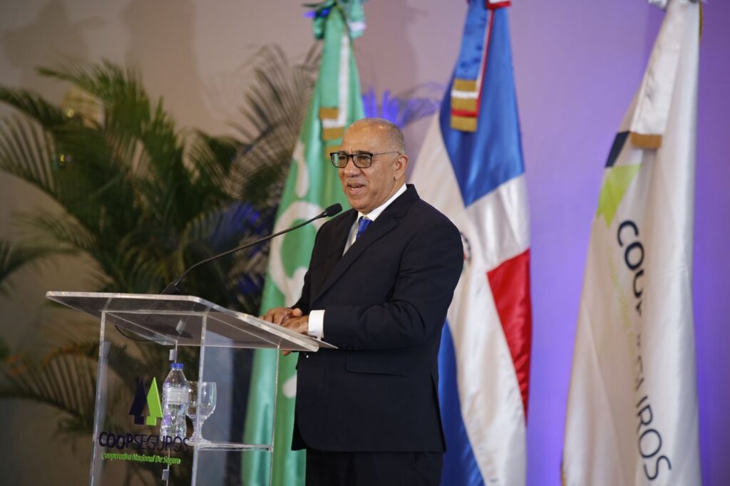 COOPSEGUROS surpasses one billion in assets and consolidates growth at the end of 2024 | 3 | COOPSEGUROS supera los mil millones en activos al cierre del 2024