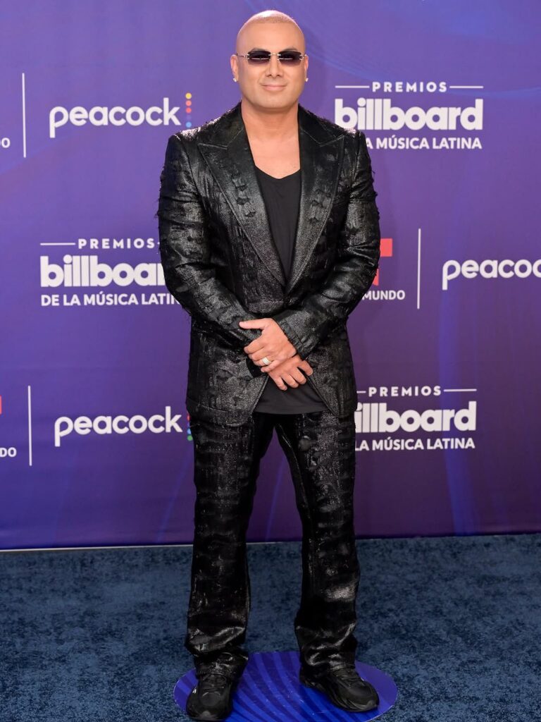 Celebrities shine on the red carpet at the 2025 Billboard Awards | De Último Minuto English