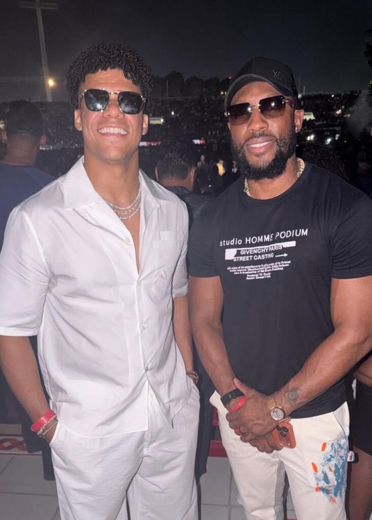 Bad Bunny comienza su gira mundial en RD: “Gracias por darme la energía que necesitaba” - Noticias de hoy en República Dominicana | De Último Minuto