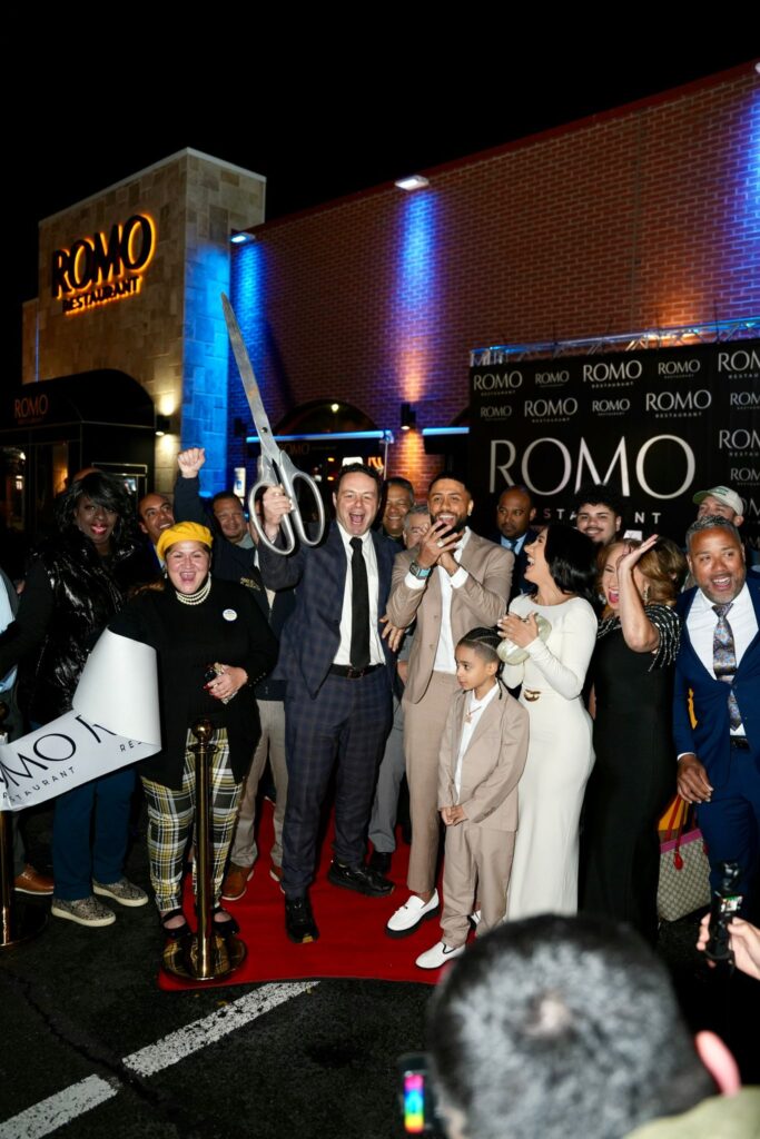 DJ Adoni's restaurant is positioned as the most popular Latin gastronomic establishment in NJ | 3 | DJ Adoni's restaurant is positioned as the most popular Latin gastronomic establishment in NJ | De Último Minuto English