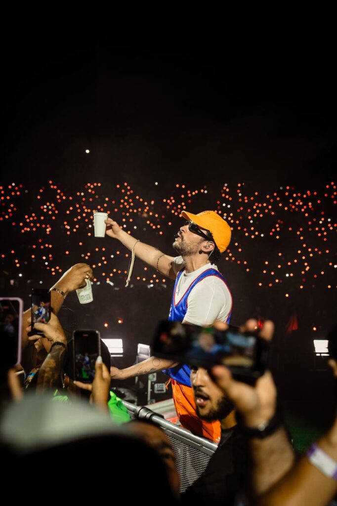 Bad Bunny ¡Immense! at his second concert in DR | De Último Minuto English