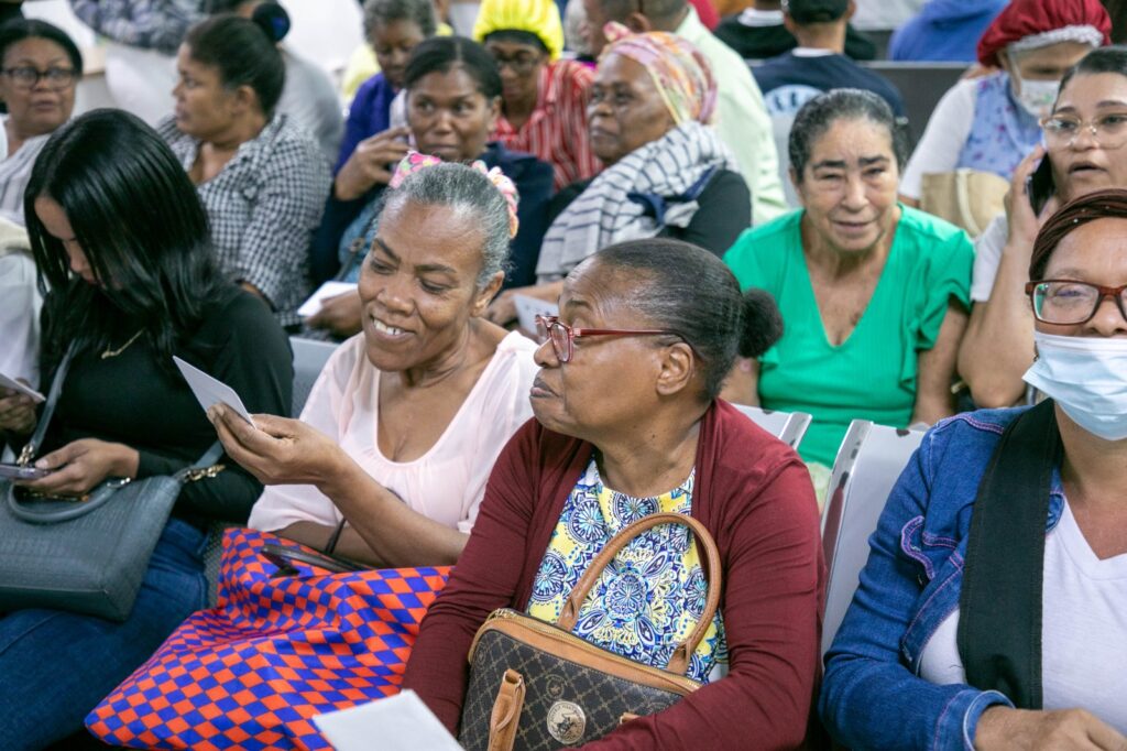 Social Policy Cabinet starts the Christmas Brisita in hospitals and patronatos of the country | De Último Minuto English