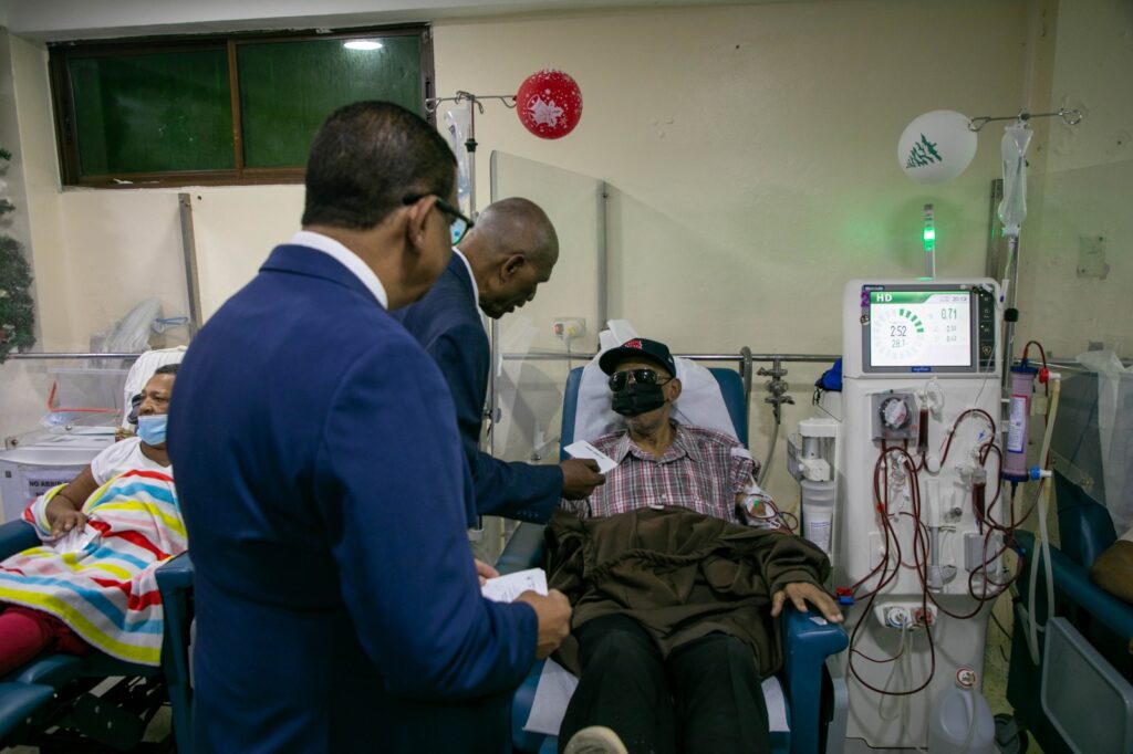 Social Policy Cabinet starts the Christmas Brisita in hospitals and patronatos of the country | De Último Minuto English