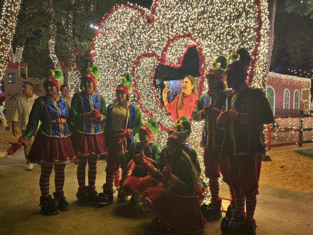 Mayor Carolina Mejía highlights the positive impact of the fourth edition of Villa Navidad | De Último Minuto English