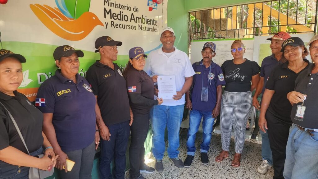 The Bahoruco Animal Protection Brigade Meets with Independence Authorities | De Último Minuto English