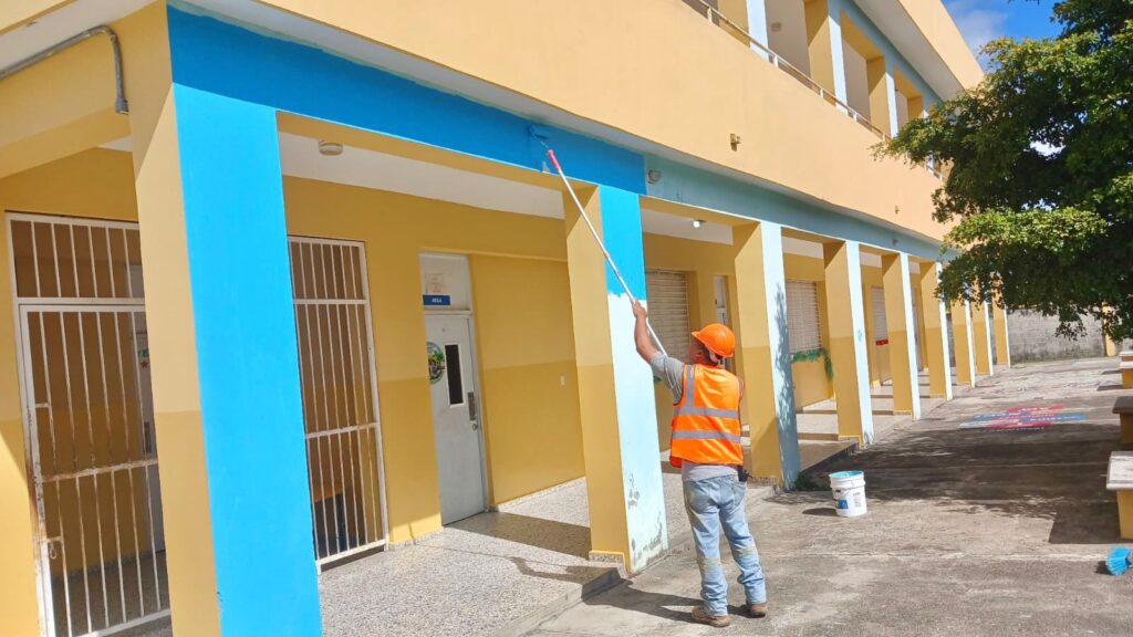School Infrastructure executed more than 81% of the budget in 8 months | De Último Minuto English