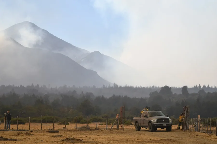 Gobierno de Argentina declara la emergencia ígnea ante el fuego que no amaina en la Patagonia | 1 | Gobierno de Argentina declara la emergencia ígnea ante el fuego que no amaina en la Patagonia - Noticias de hoy en República Dominicana | De Último Minuto