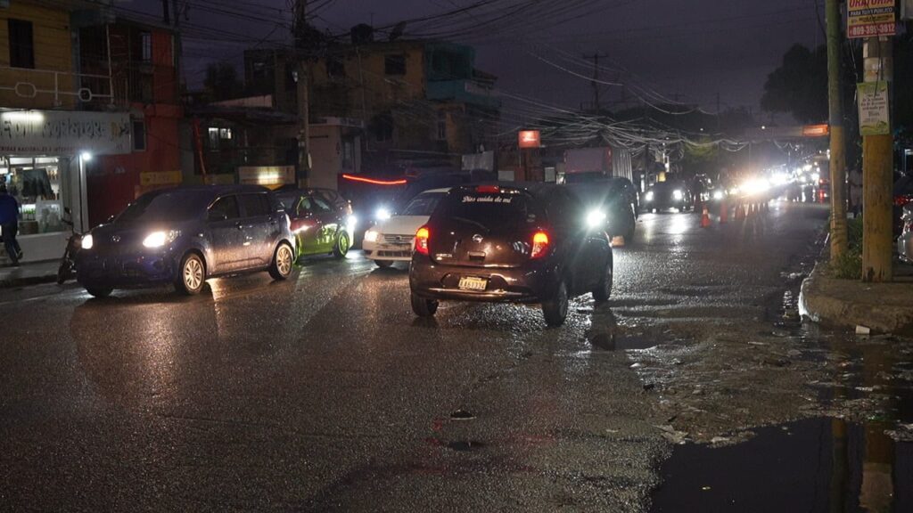 Residents of Villa Duarte express concern about crime in the sector | 7 | Residents of Villa Duarte express concern about crime in the sector | De Último Minuto English