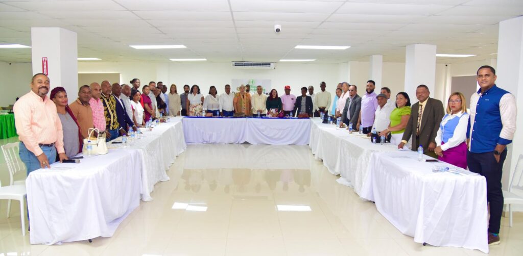 Diputado Ramón Raposo presenta agenda legislativa, comunitaria y social para 2026 | 4 | Diputado Ramón Raposo presenta agenda legislativa, comunitaria y social para 2026 - Noticias de hoy en República Dominicana | De Último Minuto