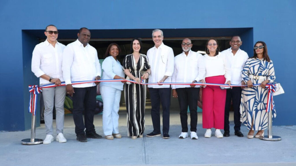 Abinader inaugura múltiples obras por años solicitadas en Las Matas de Farfán - Noticias de hoy en República Dominicana | De Último Minuto