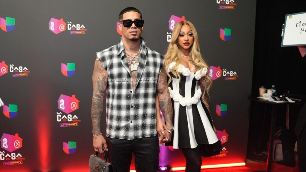 Participants of La Casa de Alofoke 2 dazzle on the red carpet of Univision's special program | De Último Minuto English