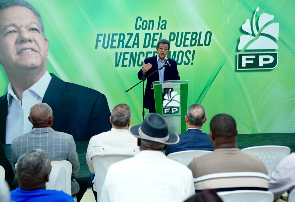 "The PRM government is a disaster; the basic basket increased RD$14 thousand," says Leonel Fernández | 2 | "The PRM government is a disaster; the basic basket increased RD$14 thousand," says Leonel Fernández | De Último Minuto English