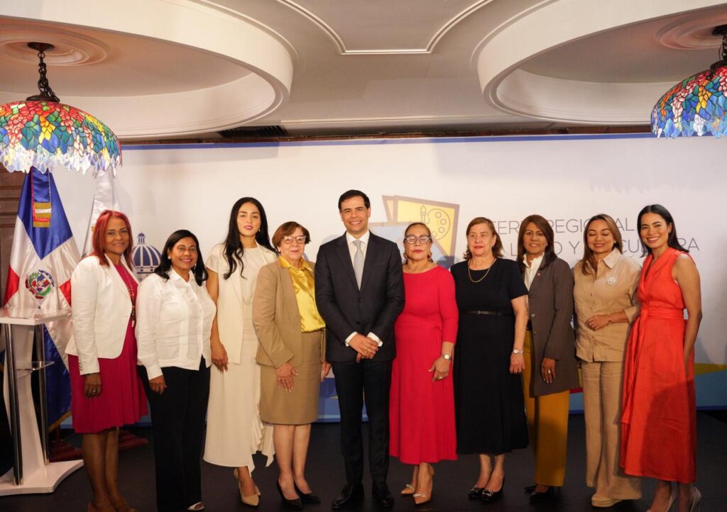 Announcing the First Regional Book and Culture Fair Cibao from April 20 to 26 | 2 | Announcing the First Regional Book and Culture Fair Cibao from April 20 to 26 | De Último Minuto English